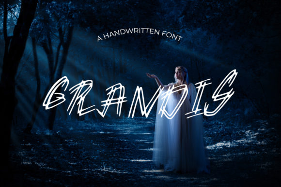 Grandis: A Versatile Display Font for Creative Expression